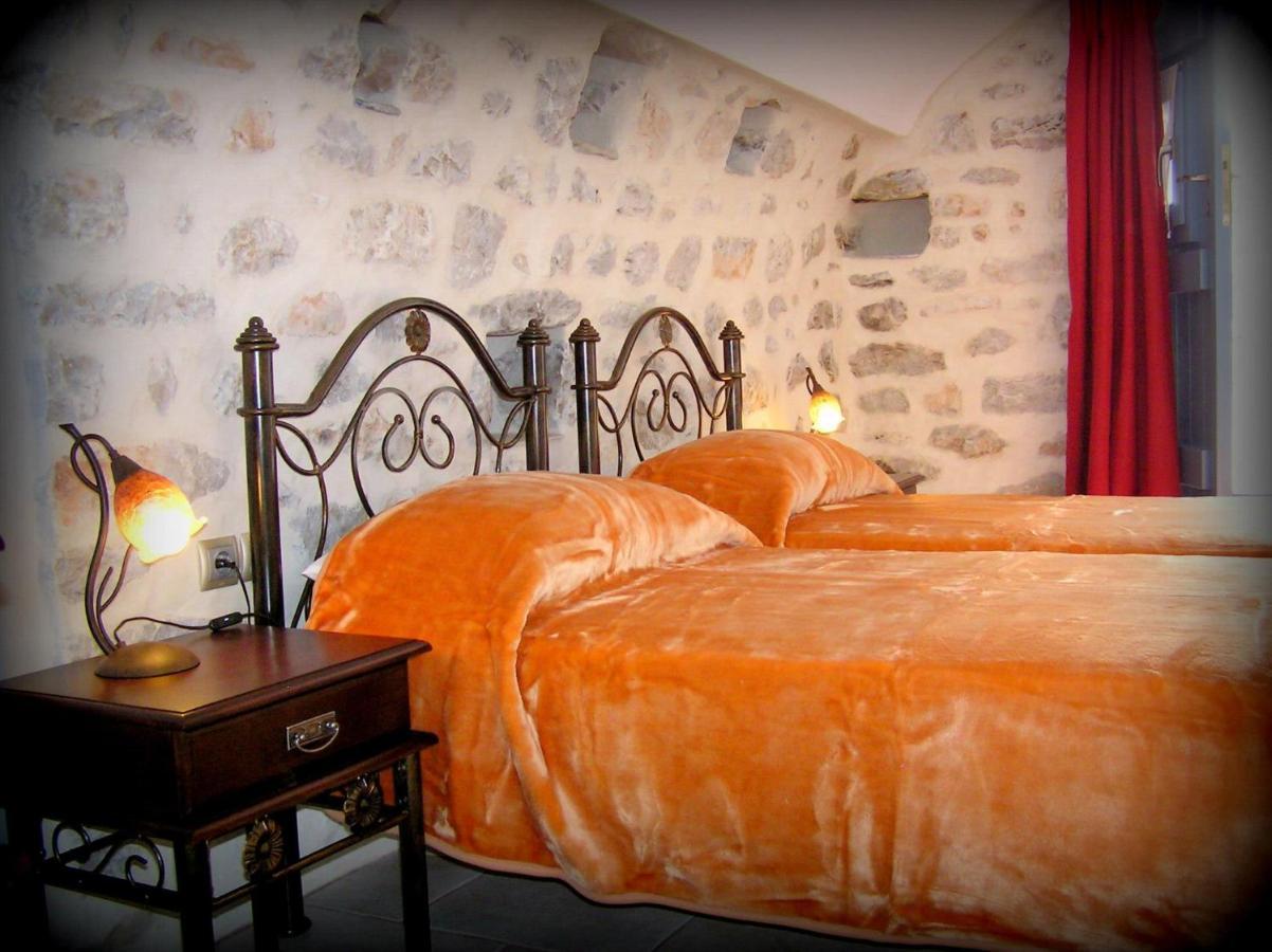 Petrounis Hotel Areopoli Buitenkant foto