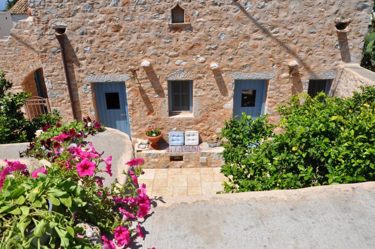 Petrounis Hotel Areopoli Buitenkant foto