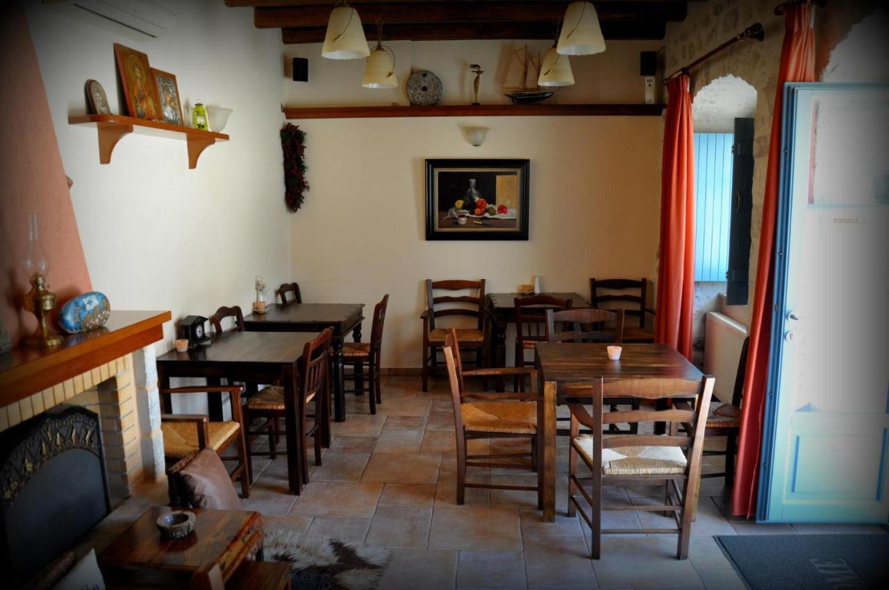 Petrounis Hotel Areopoli Buitenkant foto