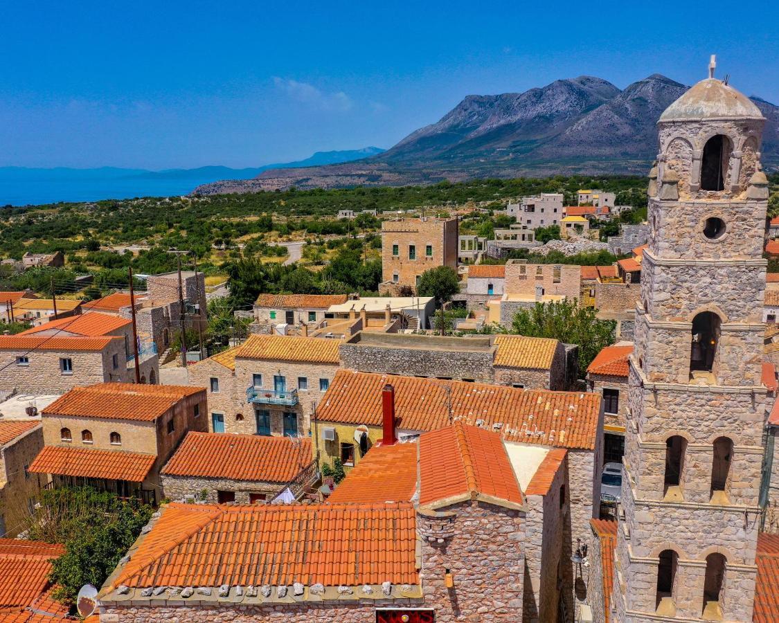 Petrounis Hotel Areopoli Buitenkant foto